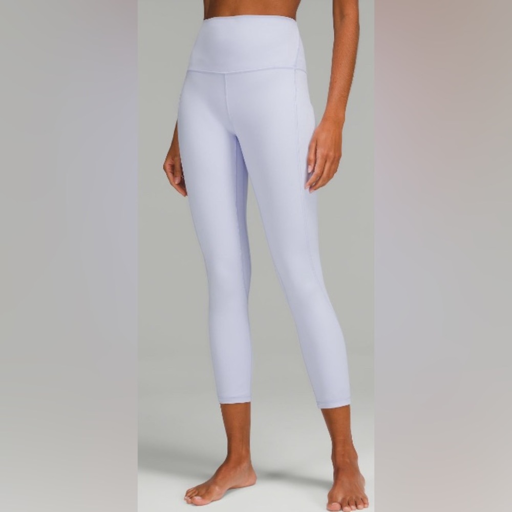 Beautiful blue lululemon leggings! Size 8